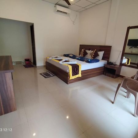 Royal Neil Resort Ram Nagar Buitenkant foto